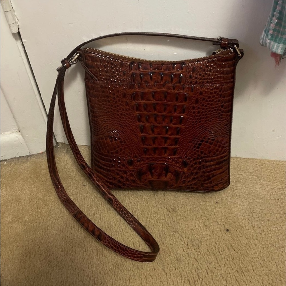 Brahmain Crossbody